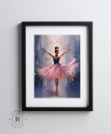 Tańcząca balerina w różowym tutu, na tle w kolorze indygo